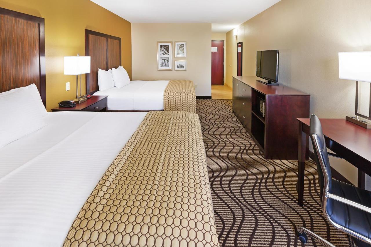 La Quinta By Wyndham Floresville Экстерьер фото