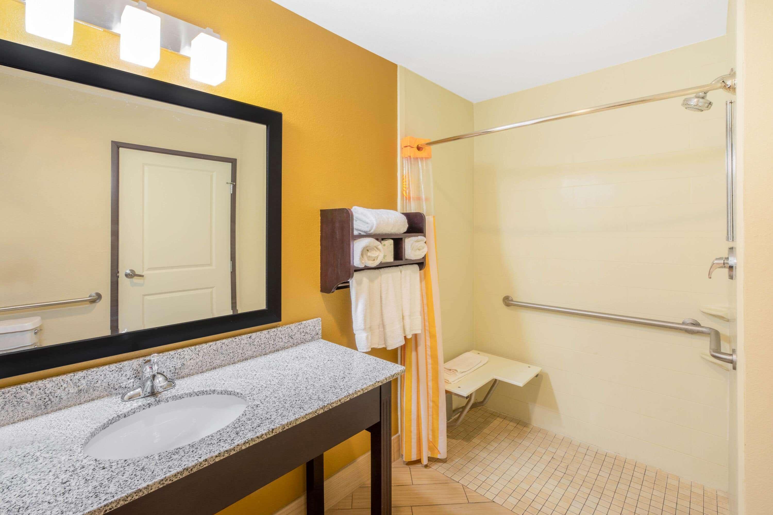 La Quinta By Wyndham Floresville Экстерьер фото