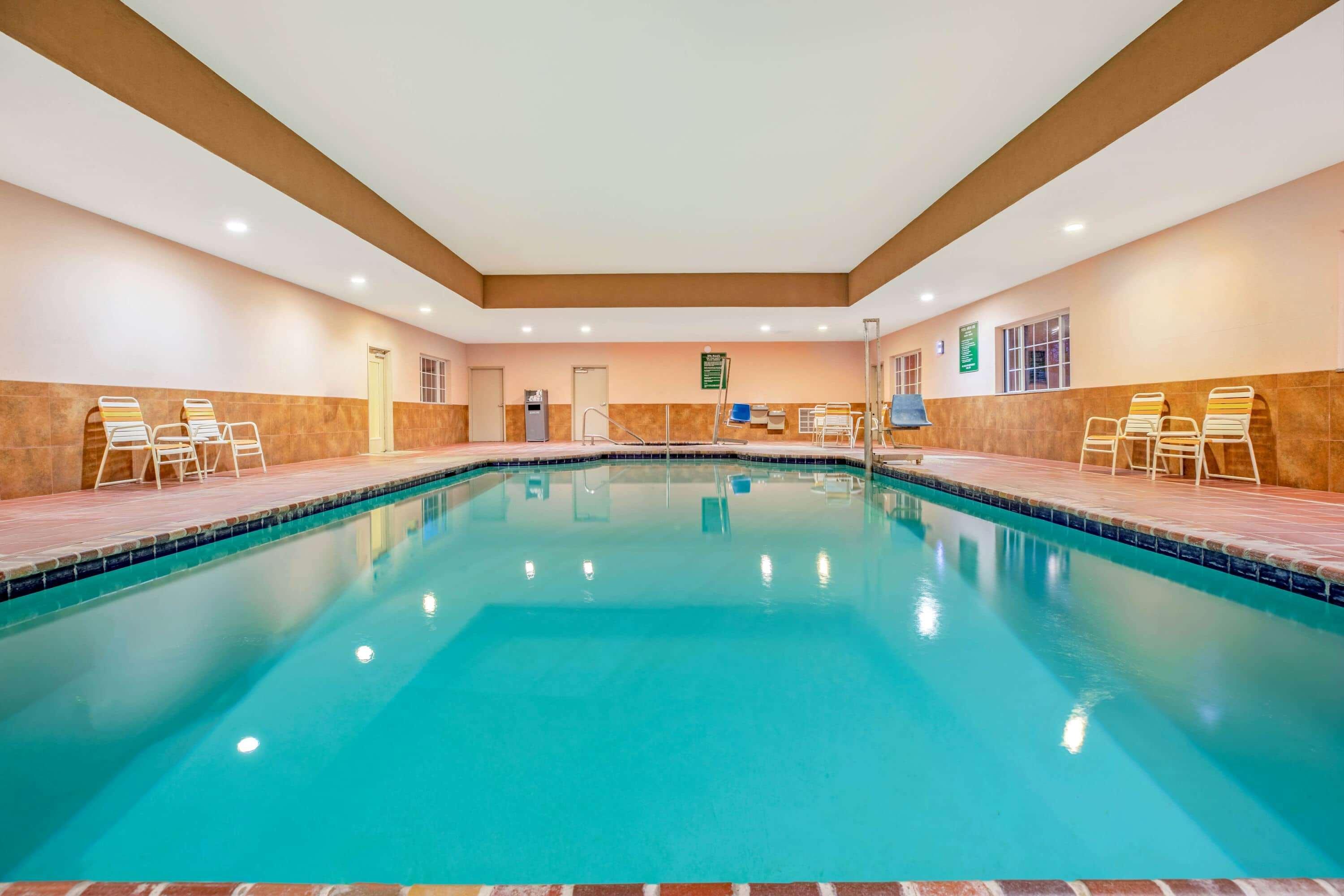 La Quinta By Wyndham Floresville Экстерьер фото